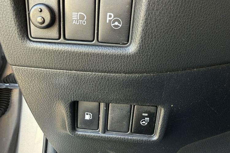 Toyota C-HR 1.2 turbo Automat 4X4 full ledy skóry navi kamera salon PL serwis gwar zdjęcie 12