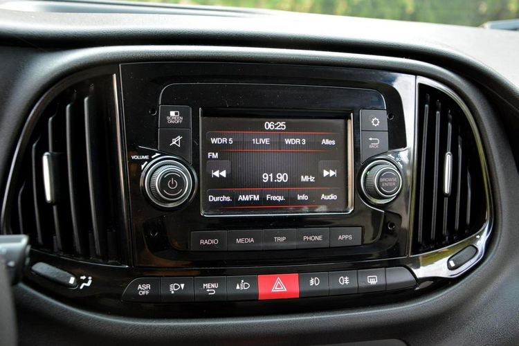 Fiat Doblo 1.3 Multijet Cargo Maxi Klimatronic Hak Nawigacja Bezwypadkowy zdjęcie 21