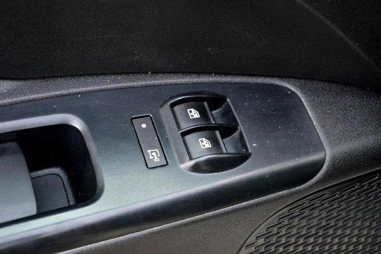 Fiat Doblo 1.3 Multijet Cargo Maxi Klimatronic Hak Nawigacja Bezwypadkowy zdjęcie 24