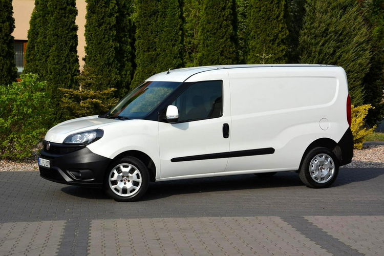 Fiat Doblo 1.3 Multijet Cargo Maxi Klimatronic Hak Nawigacja Bezwypadkowy zdjęcie 3