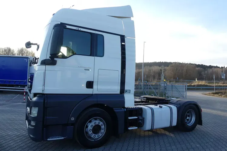 MAN TGX 18.440 / EURO 6 / XLX / ACC / AUTOMAT / zdjęcie 2