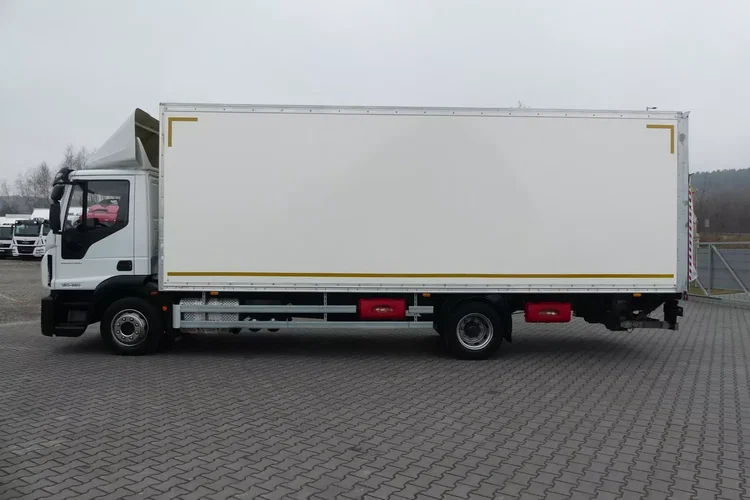 Iveco EURO CARGO 120-220 / KONTENER 7.30 + WINDA / EURO 6 / NISKI PRZEBIEG / zdjęcie 4
