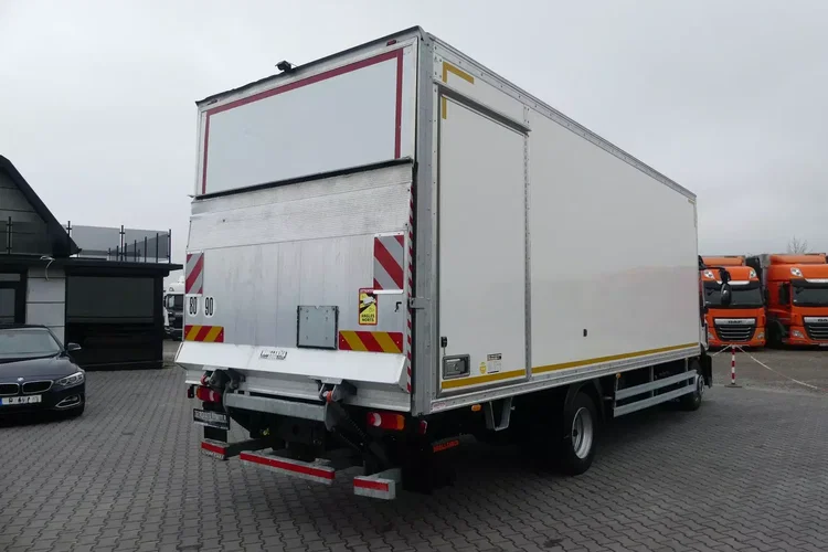 Iveco EURO CARGO 120-220 / KONTENER 7.30 + WINDA / EURO 6 / NISKI PRZEBIEG / zdjęcie 7