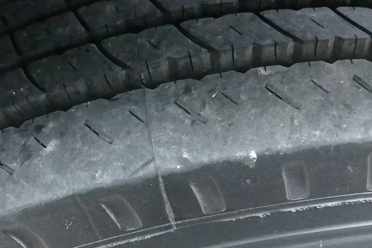 Iveco EUROCARGO 120E-220 / HAKOWIEC / EURO 6 / NISKI PRZEBIEG / MANUAL / zdjęcie 18