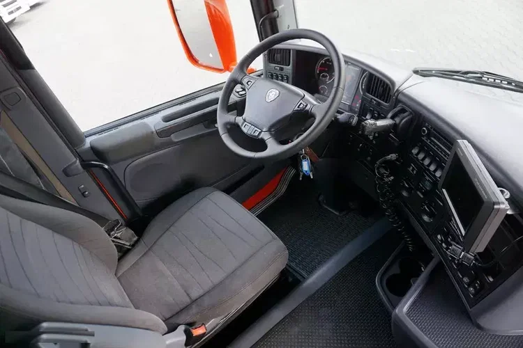 Scania G 410 / 6 X 2 / SKRZYNIOWY + HDS / HIAB 244 EP-5 / WYSIĘG 15 M / OŚ KRĘTNA zdjęcie 13