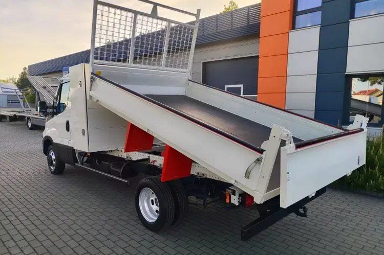 Iveco Daily zdjęcie 9