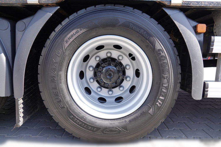 MAN TGX 26.460 / ZESTAW TANDEM PRZEJAZDOWY / 120 M3 / 2018 / EURO 6 / PO KONTRAKCIE SERWISOWYM zdjęcie 18