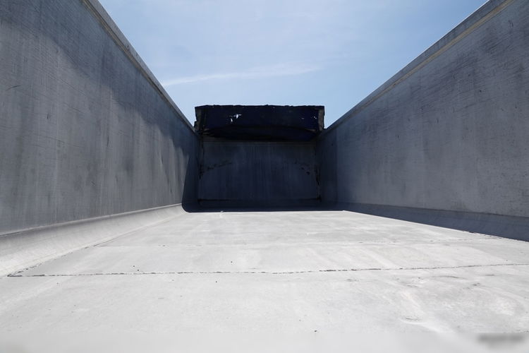 BENALU WYWROTKA / 28 m3 / ALUMINIOWA / OŚ PODNOSZONA / SAF / ALUFELGI / 5 100 KG / SPROWADZONA zdjęcie 22