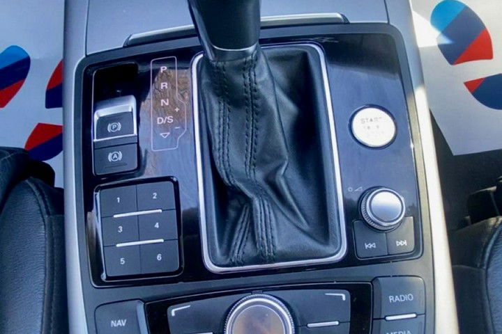 Audi A6 3.0tdi quattro 245KM skóry ledy bi xenon stan perfect 1 rok gwarancji zdjęcie 27