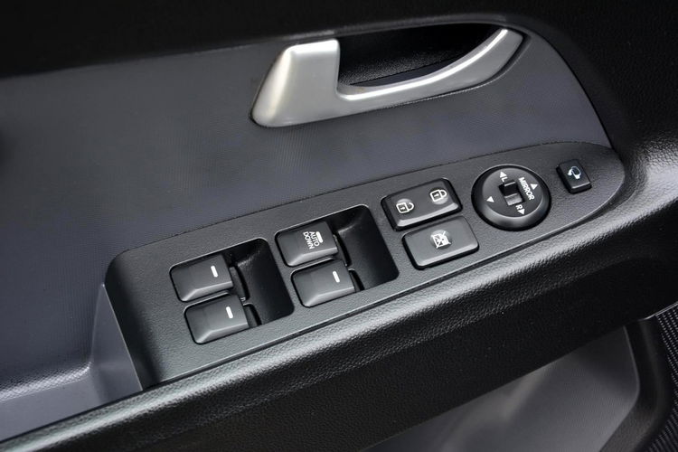 Kia Sportage 12.2012r AWD Xenon Ledy Navi 2XParktronic Kamera Skóry Park Assist zdjęcie 28