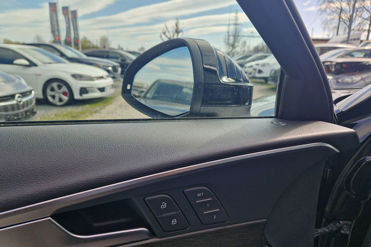 Audi A4 Czuj.MartwegoPola Skóra KameraCof Drewno Szyberdach Gwarancja ROK zdjęcie 10