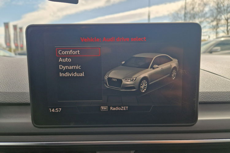 Audi A4 Czuj.MartwegoPola Skóra KameraCof Drewno Szyberdach Gwarancja ROK zdjęcie 19
