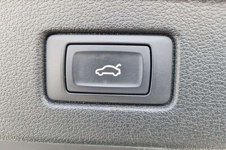 Audi A5 Radar CarbonoweListwy StanWzorowy Szyber Led Skóra Kamera Ele.Klapa zdjęcie 9