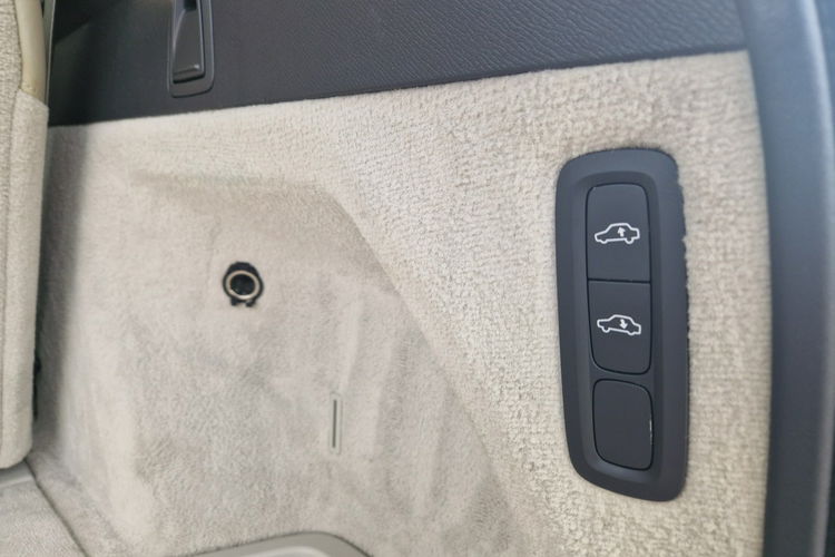 Volvo XC 90 Inscription PolskiSalon Bezwypadkowy KryształowaGałka Stan Worowy zdjęcie 9