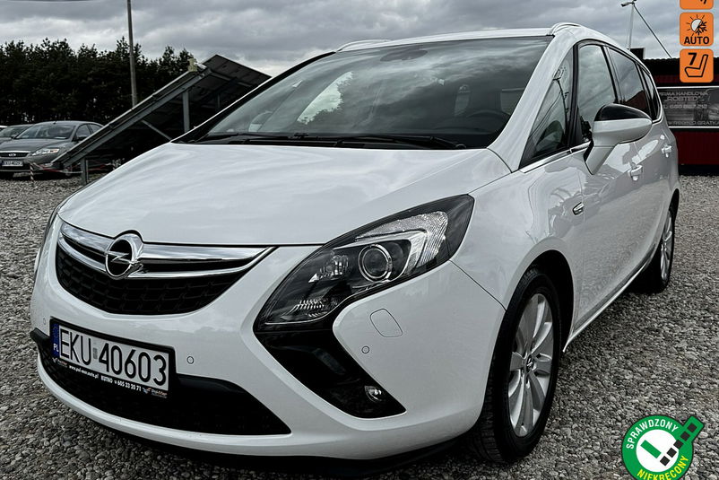 samochód osobowy Opel zdjęcie 1