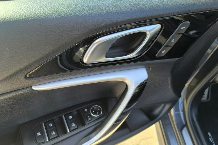 Kia Cee'd 1.4 GDi Turbo 140KM GT line Skóra Automat Navi zdjęcie 15