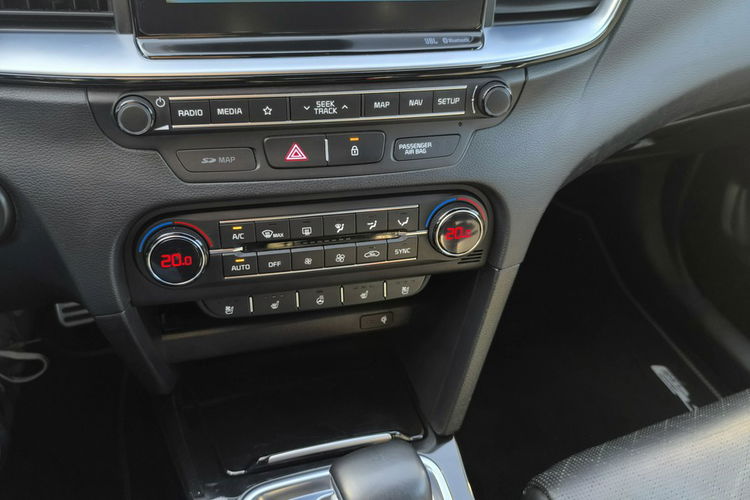 Kia Cee'd 1.4 GDi Turbo 140KM GT line Skóra Automat Navi zdjęcie 18