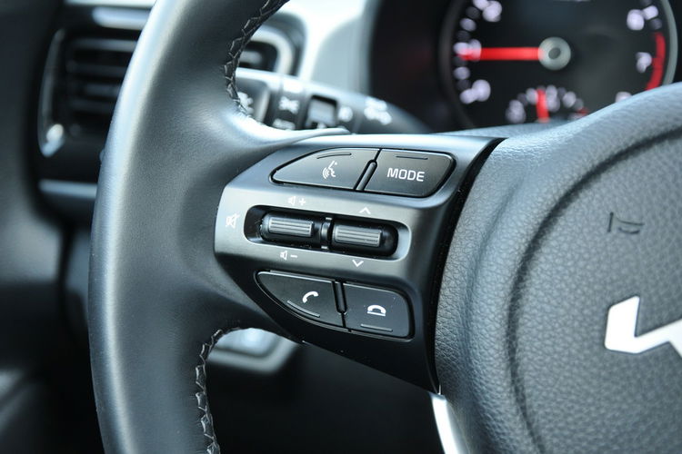 Kia Rio 1.0TGDI 120KM Automat Kamera Czujniki CarPlay LaneAssist 1wł Gwar.Prod zdjęcie 13