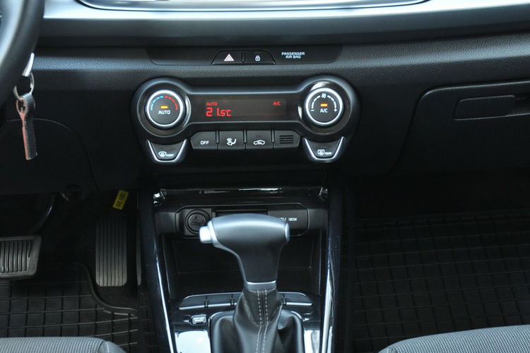 Kia Rio 1.0TGDI 120KM Automat Kamera Czujniki CarPlay LaneAssist 1wł Gwar.Prod zdjęcie 23