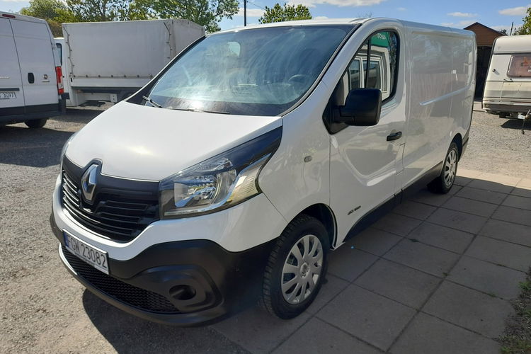Renault Trafic Zarejestrowany i ubezpieczony, kamera cofania, klima, nawigacja. zdjęcie 2
