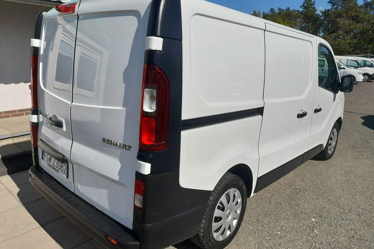 Renault Trafic Zarejestrowany i ubezpieczony, kamera cofania, klima, nawigacja. zdjęcie 4