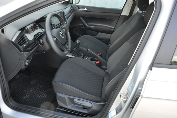 Volkswagen Polo 1.0B 80KM Manual Czuniki Park. Klimatyzacja Serwis Gwar. FV23% zdjęcie 5