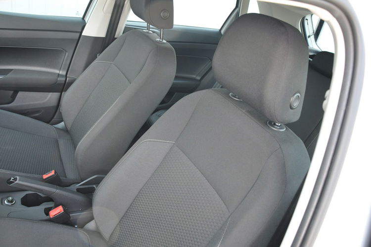 Volkswagen Polo 1.0B 80KM Manual Czuniki Park. Klimatyzacja Serwis Gwar. FV23% zdjęcie 8