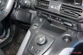 samochód osobowy Toyota zdjęcie 27
