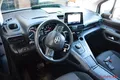 samochód osobowy Toyota zdjęcie 4