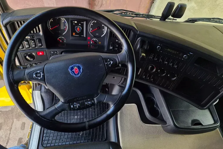 Scania R450 zdjęcie 22