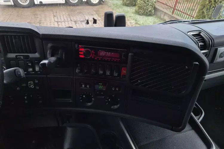 Scania R450 zdjęcie 22