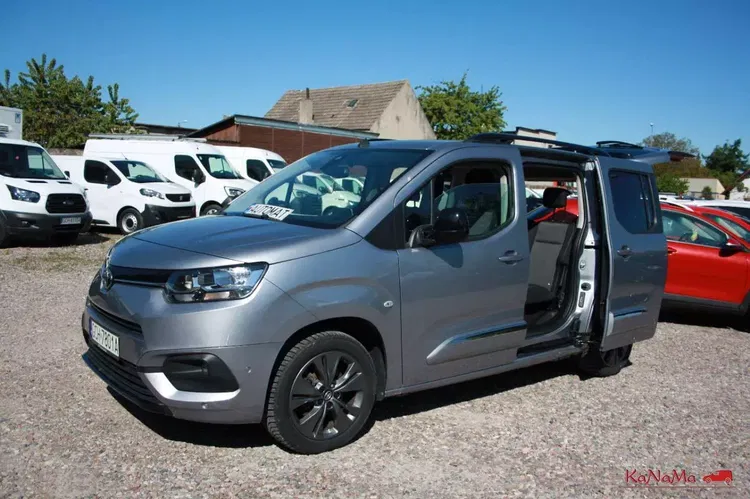Toyota proace-city-verso zdjęcie 42