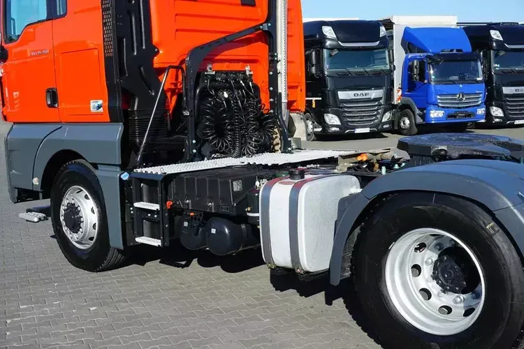MAN TGX / 18.460 / EURO 6 / ACC / 4 X 4 / XLX / HYDRAULIKA zdjęcie 10