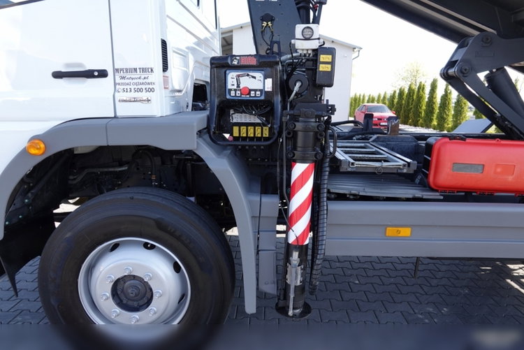 Mercedes -BENZ ATEGO 16.24 / 4X4 / WYWROTKA + HDS HIAB 111 BS-2  / PILOT /  ROTATOR /MANUAL  zdjęcie 7