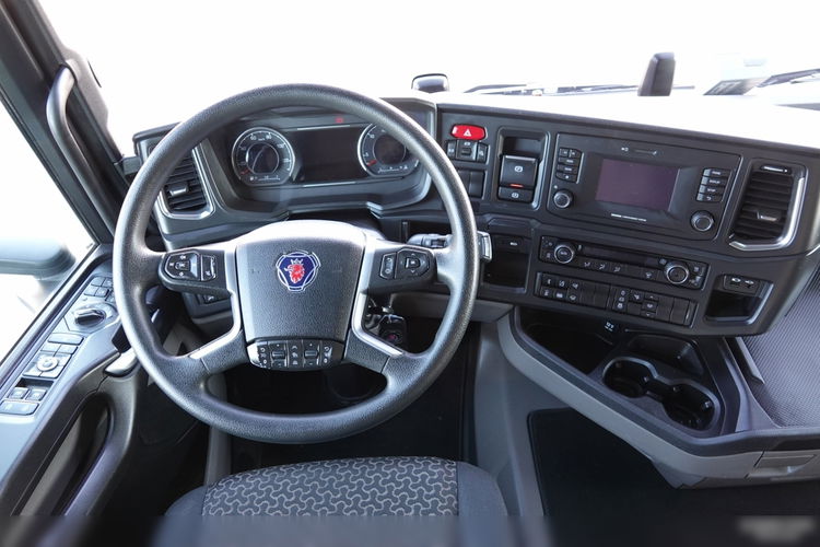 Scania R 450 / MEGA / LOW DECK / RETARDER / PO KONTRAKCIE SEWRWISOWYM zdjęcie 30