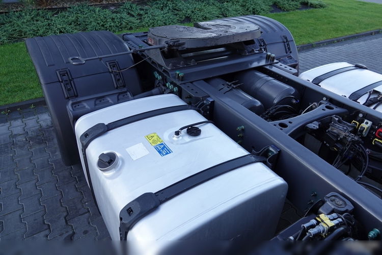 Scania R 450 / RETARDER / KLIMA POSTOJOWA / OPONY 100 % / PO KONTRAKCIE SERWISOWYM zdjęcie 17