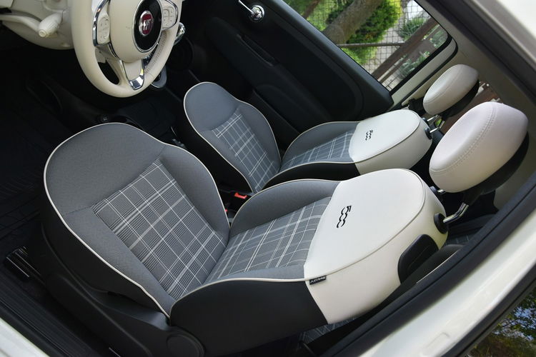 Fiat 500 1.2 70KM Automat 2020r. Polski SALON Lounge Panorama LED Klima zdjęcie 26