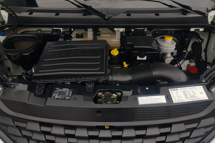 Iveco Daily KONTENER NISKOPODŁOGOWY 4.43x2.23x2.42 SKLEP BAR FOODTRUCK KAMPER AC zdjęcie 14