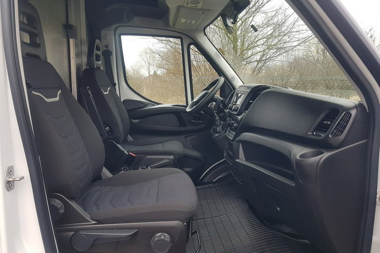 Iveco Daily KONTENER NISKOPODŁOGOWY 4.43x2.23x2.42 SKLEP BAR FOODTRUCK KAMPER AC zdjęcie 21