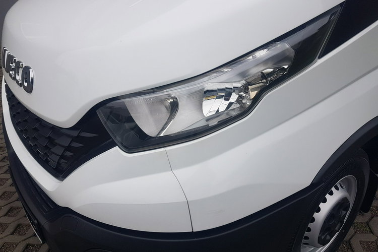 Iveco Daily KONTENER NISKOPODŁOGOWY 4.43x2.23x2.42 SKLEP BAR FOODTRUCK KAMPER AC zdjęcie 22