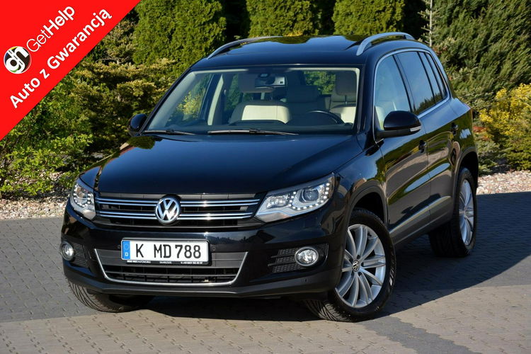 Volkswagen Tiguan 4-Motion Panorama Skóry Ledy Bi-xenony Navi Kamera 2xParktr. Hak zdjęcie 1