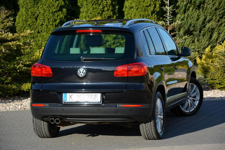 Volkswagen Tiguan 4-Motion Panorama Skóry Ledy Bi-xenony Navi Kamera 2xParktr. Hak zdjęcie 15