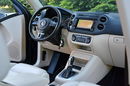 Volkswagen Tiguan 4-Motion Panorama Skóry Ledy Bi-xenony Navi Kamera 2xParktr. Hak zdjęcie 19