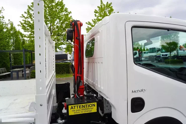 Renault Maxity 140DXI / 40 tys. km / HDS Maxilift 1 t. zdjęcie 13