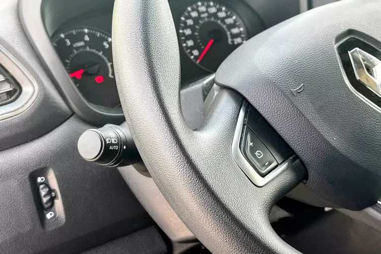 Renault Master zdjęcie 12