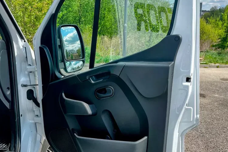 Renault Master zdjęcie 18