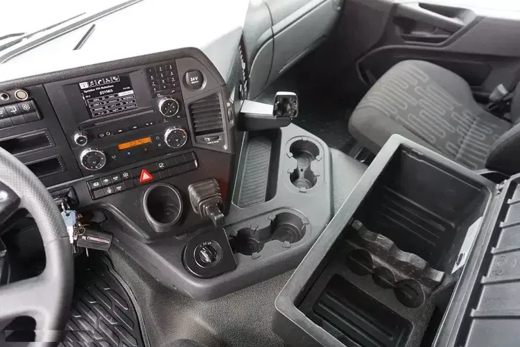 Mercedes AROCS / 3246 / E 6 / WYWROTKA / 8 X 4 / HYDROBURTA / RETARDER zdjęcie 9