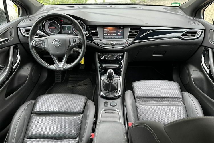Opel Astra 1.6 Turbo Dynamic zdjęcie 6