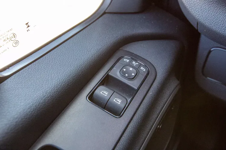 Mercedes Sprinter 317 L4H2 EKSTRA DŁUGI 15, 5 m3 zdjęcie 29