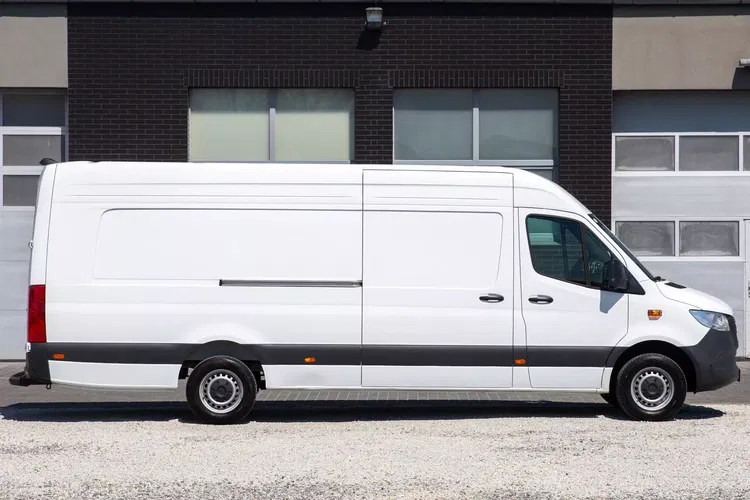 Mercedes Sprinter 317 L4H2 EKSTRA DŁUGI 15, 5 m3 zdjęcie 19